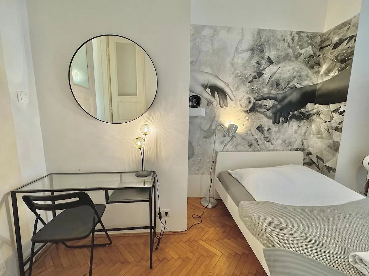 Apartament Trendy Spacious, Parking, Downtown, Ruin Pubs! Budapesta